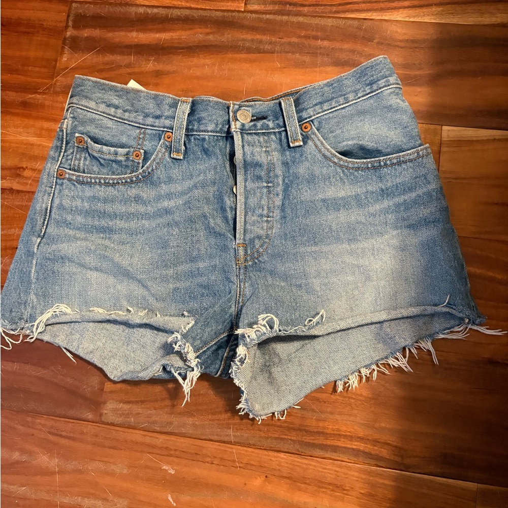 Levi’s 501 High Rise Cutoff Denim Shorts W27 – Vintage‎ Look, Raw Hem (0901)